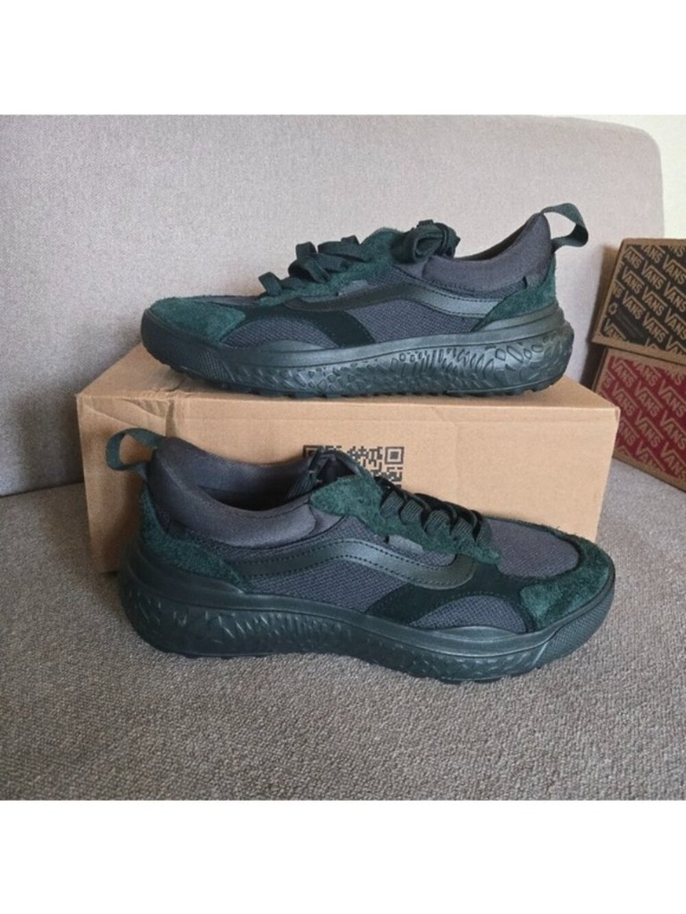 Vans Mte Ultrarange Neo Vr3 Men Size 9.5 Mono Dark Green Vr3cush 1026